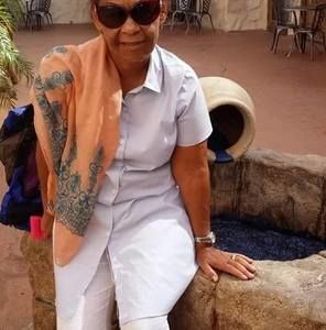 Meet your Posher, Lucinda